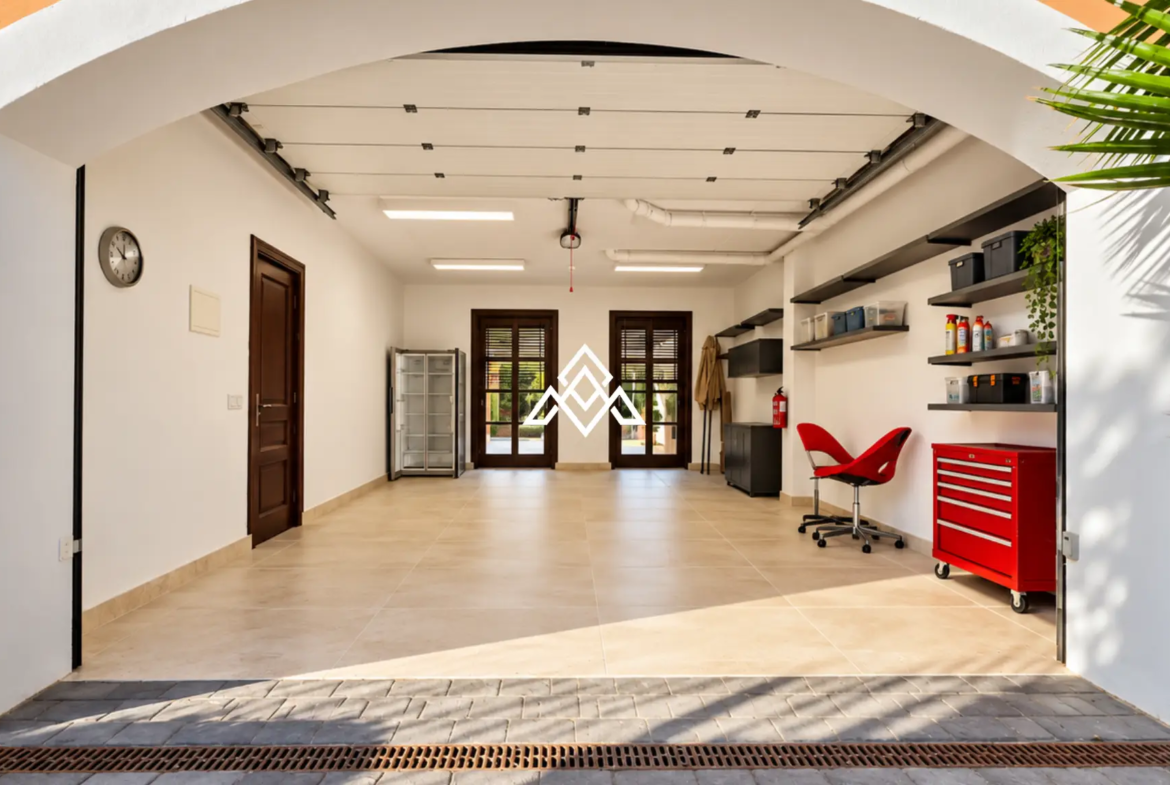 Sotogrande Golf Villa – Renovated Andalusian Luxury on the Golf Frontline