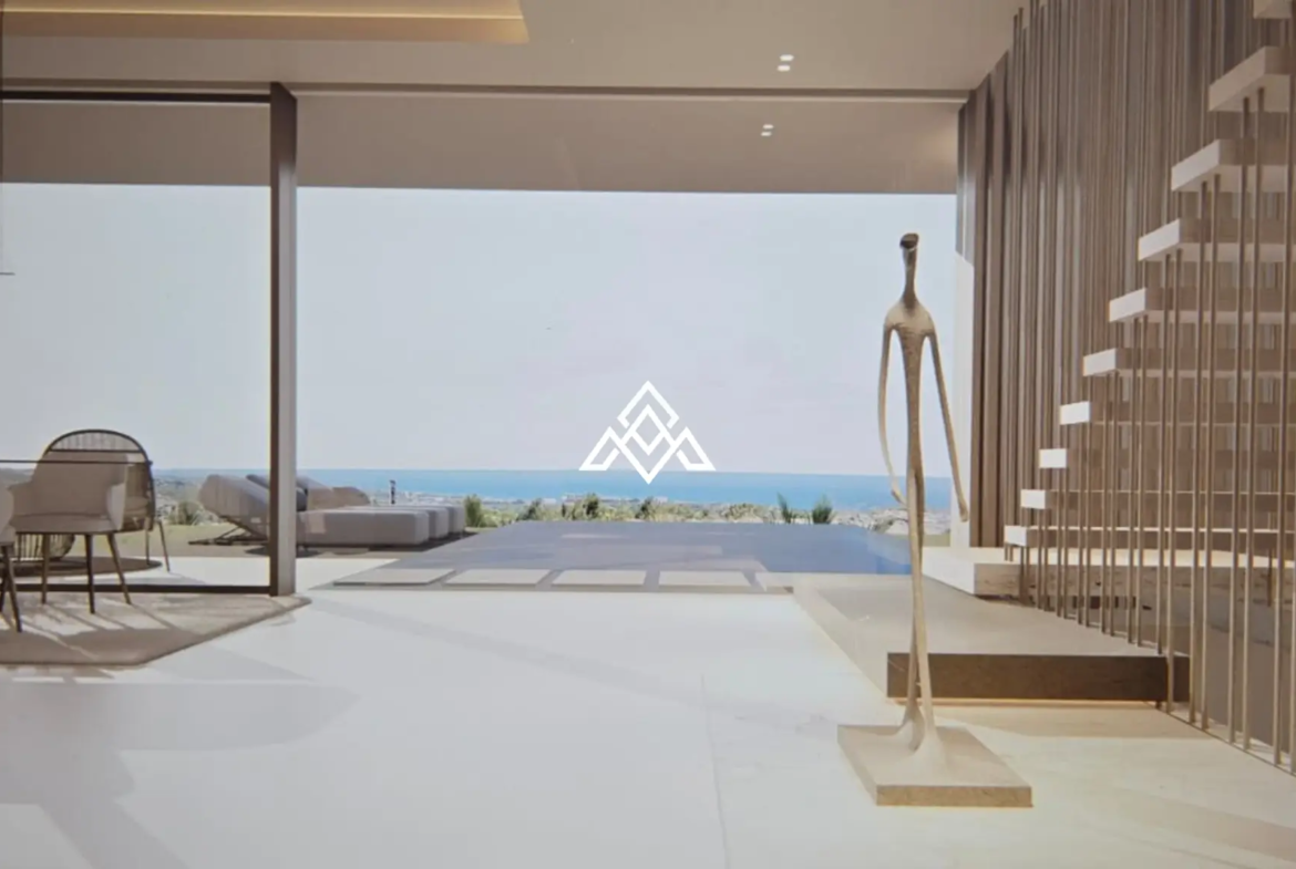 La Cala Golf plot for sale in Mijas Costa, featuring 1,733 m² of land, panoramic sea and golf views, and a unique architectural project.