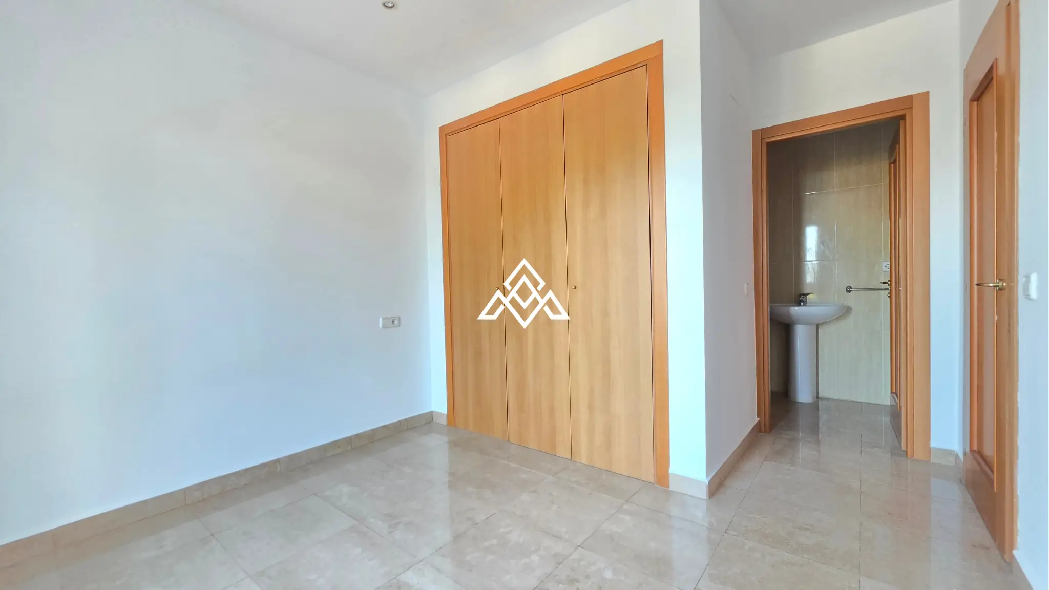 Vistalmar Duquesa Apartment with panoramic sea views and terrace in Manilva