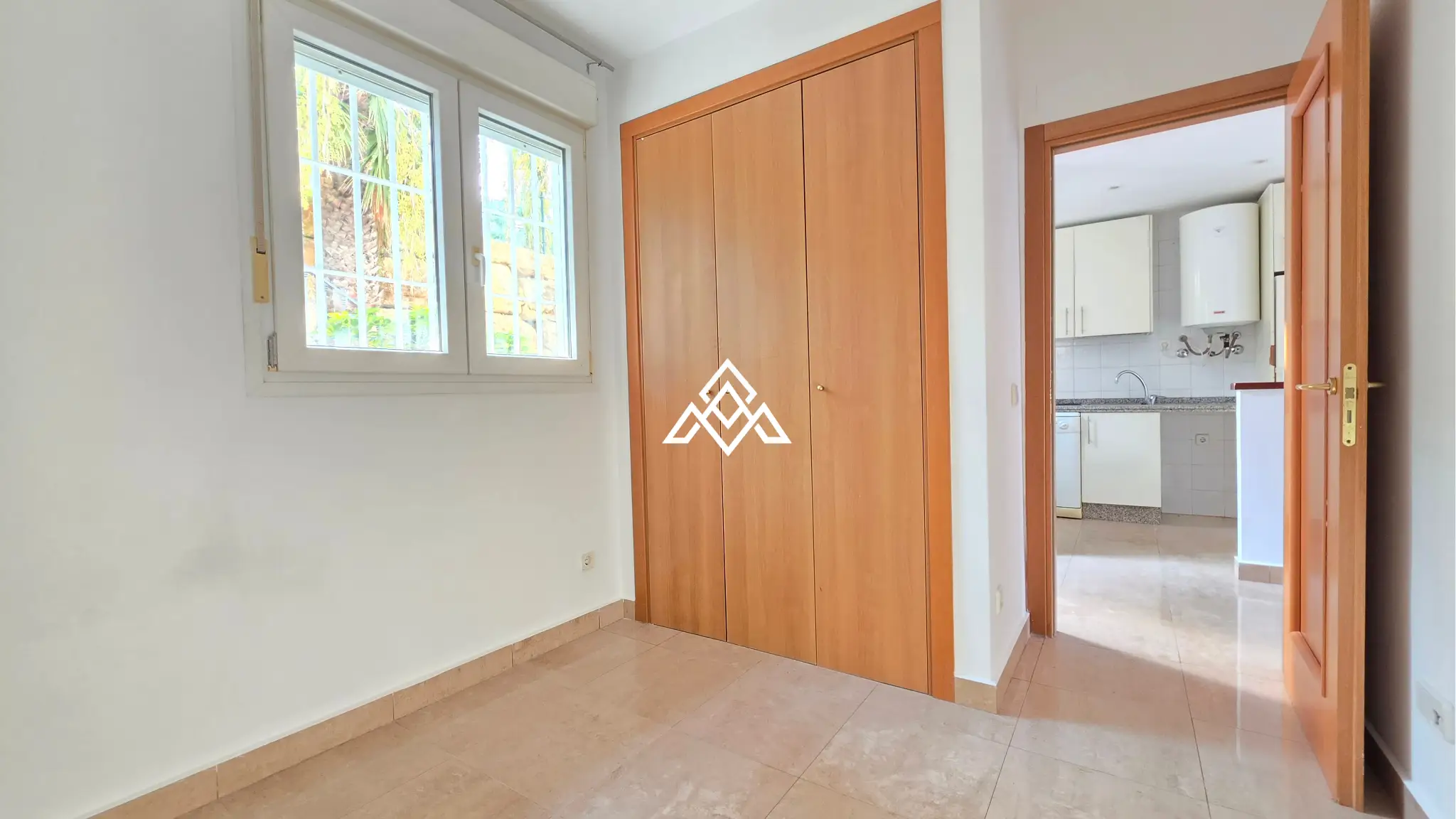 Vistalmar Duquesa Apartment with panoramic sea views and terrace in Manilva