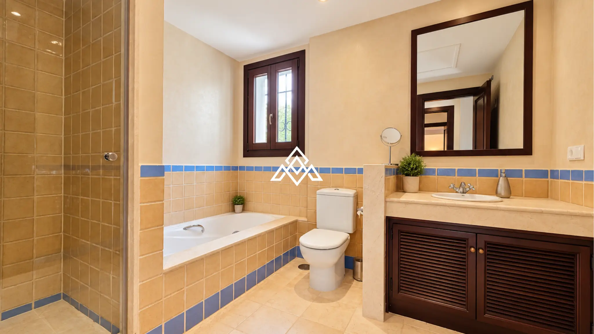 Sotogrande Golf Villa – Renovated Andalusian Luxury on the Golf Frontline