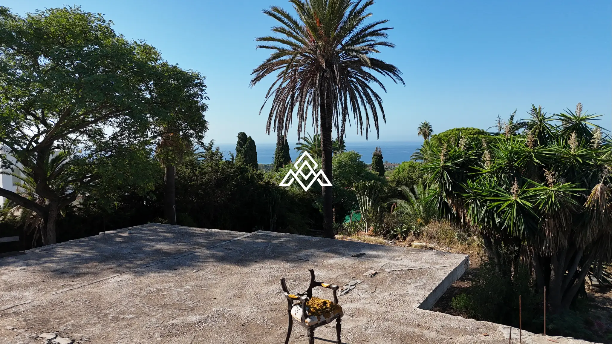 MPA-0124 Hacienda de Las Chapas plot for sale in Marbella with panoramic sea views, 4,000 m² of land and a villa project awaiting a building licence.