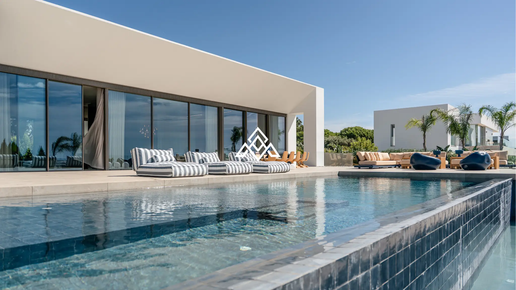 Luxury La Reserva villa for sale in Sotogrande with panoramic sea views and indoor swimming pool.