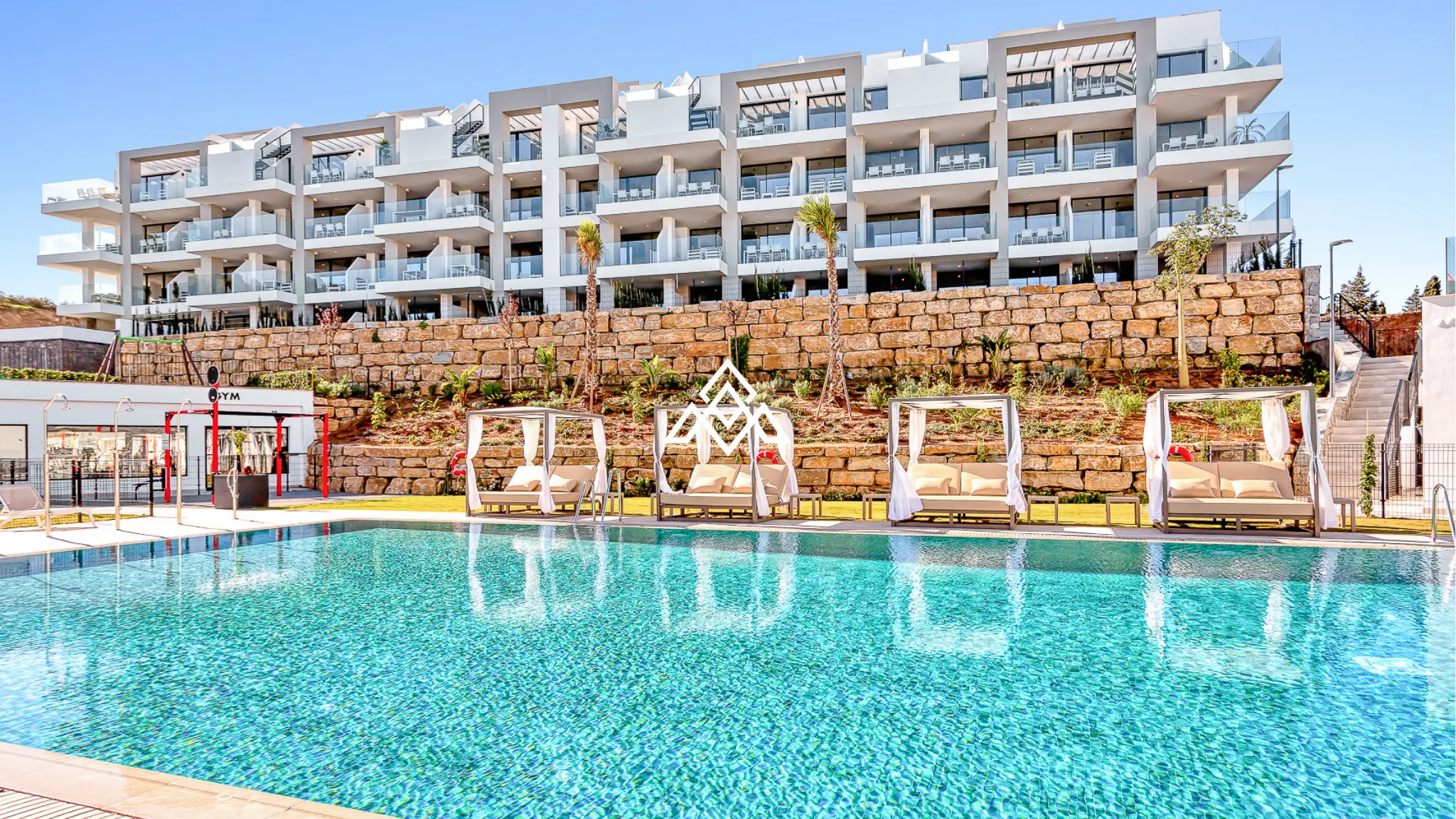 Hacienda el Sueño Apartment with private garden terrace and pool views in Mijas