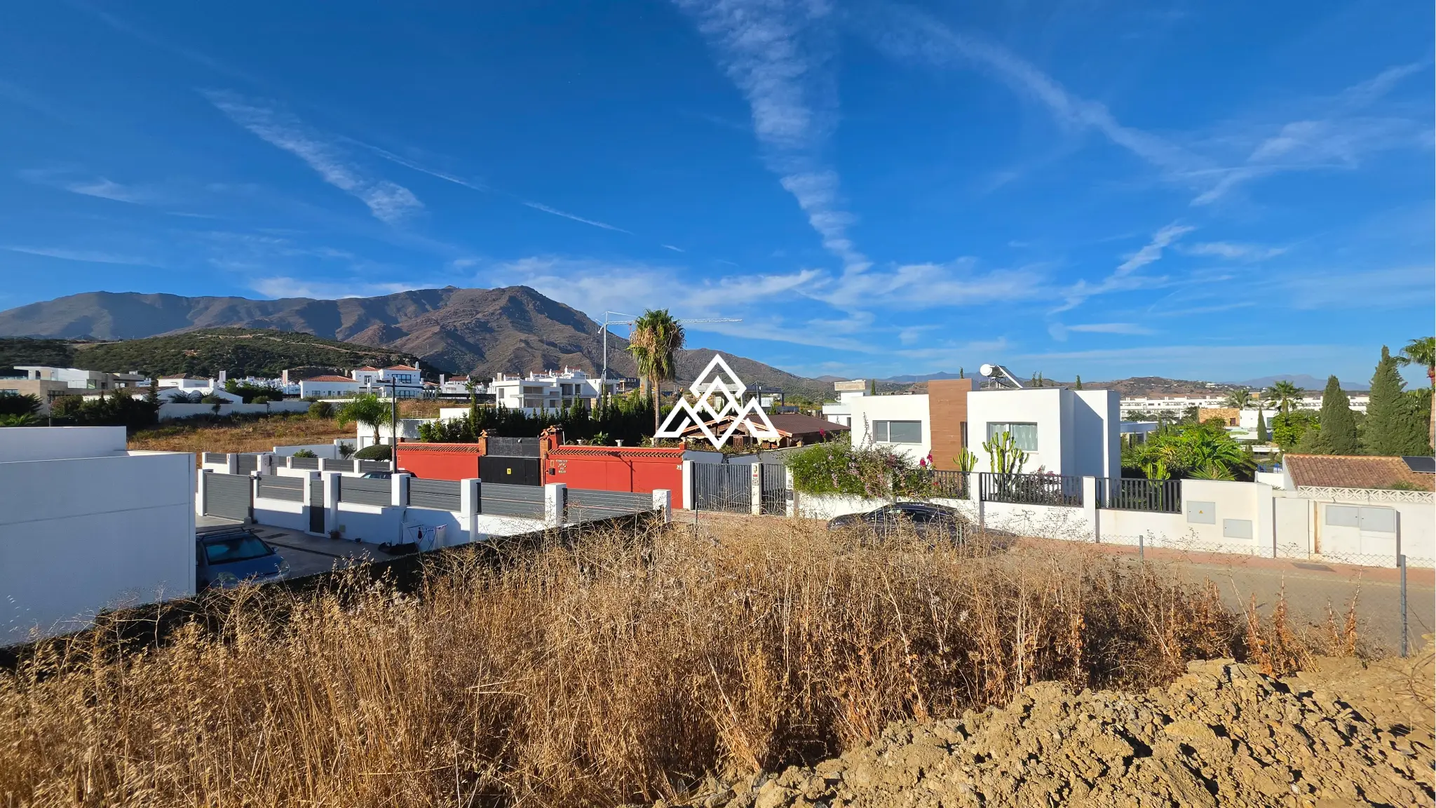 MPA-0130 Valle Romano plot in Estepona with preliminary villa project and golf views