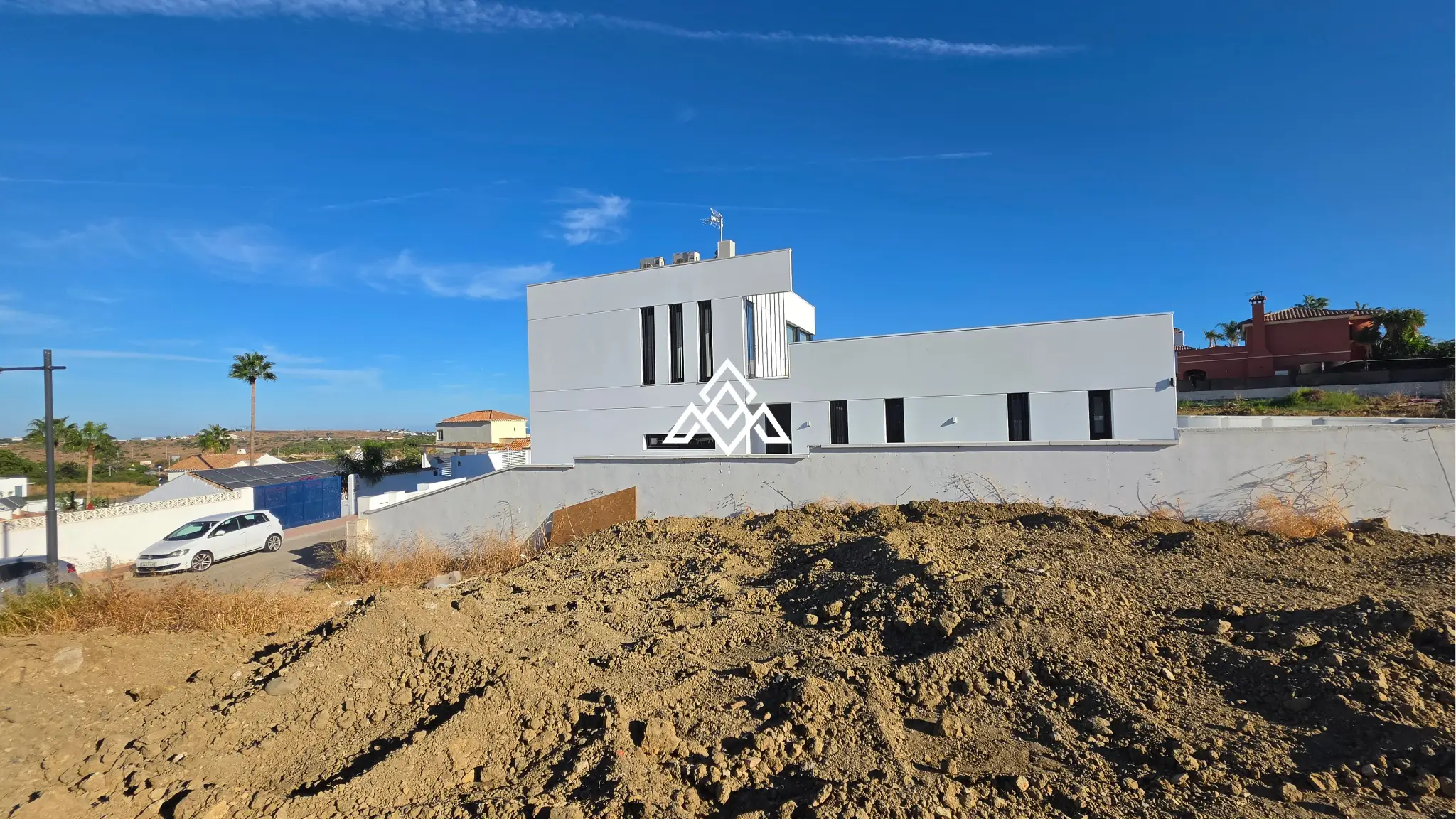 MPA-0130 Valle Romano plot in Estepona with preliminary villa project and golf views
