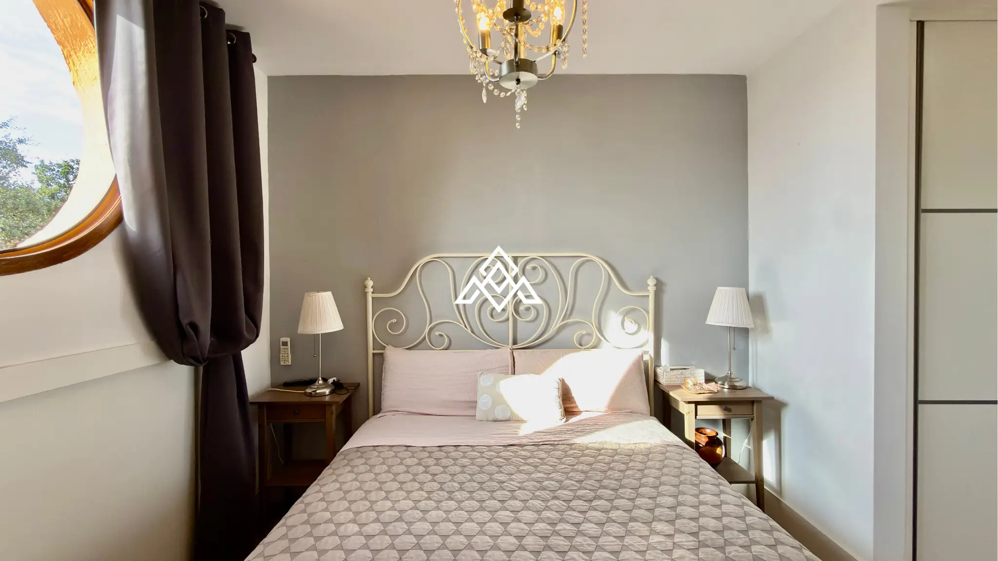 MPS-0045 Elviria Townhouse with private jacuzzi, sea views and renovated patio in Marbella