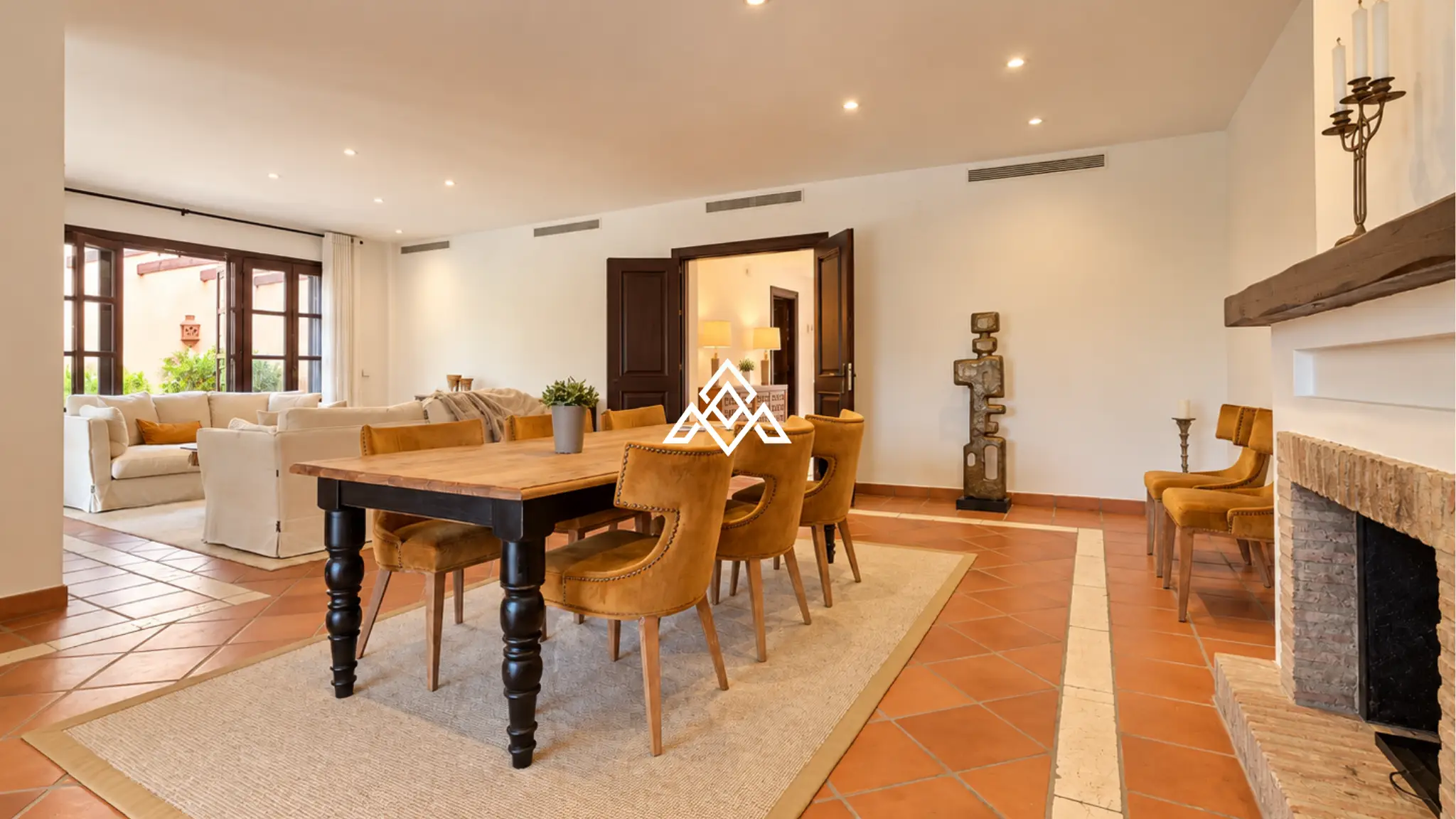 Sotogrande Golf Villa – Renovated Andalusian Luxury on the Golf Frontline