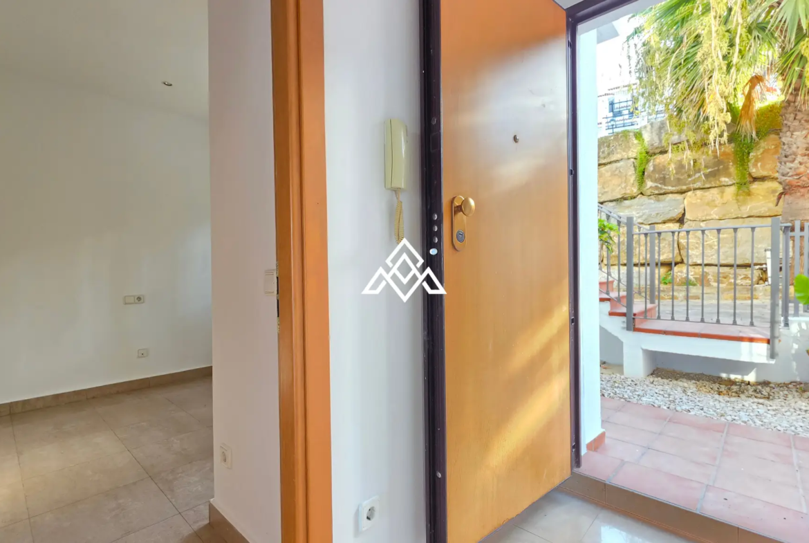 Vistalmar Duquesa Apartment with panoramic sea views and terrace in Manilva